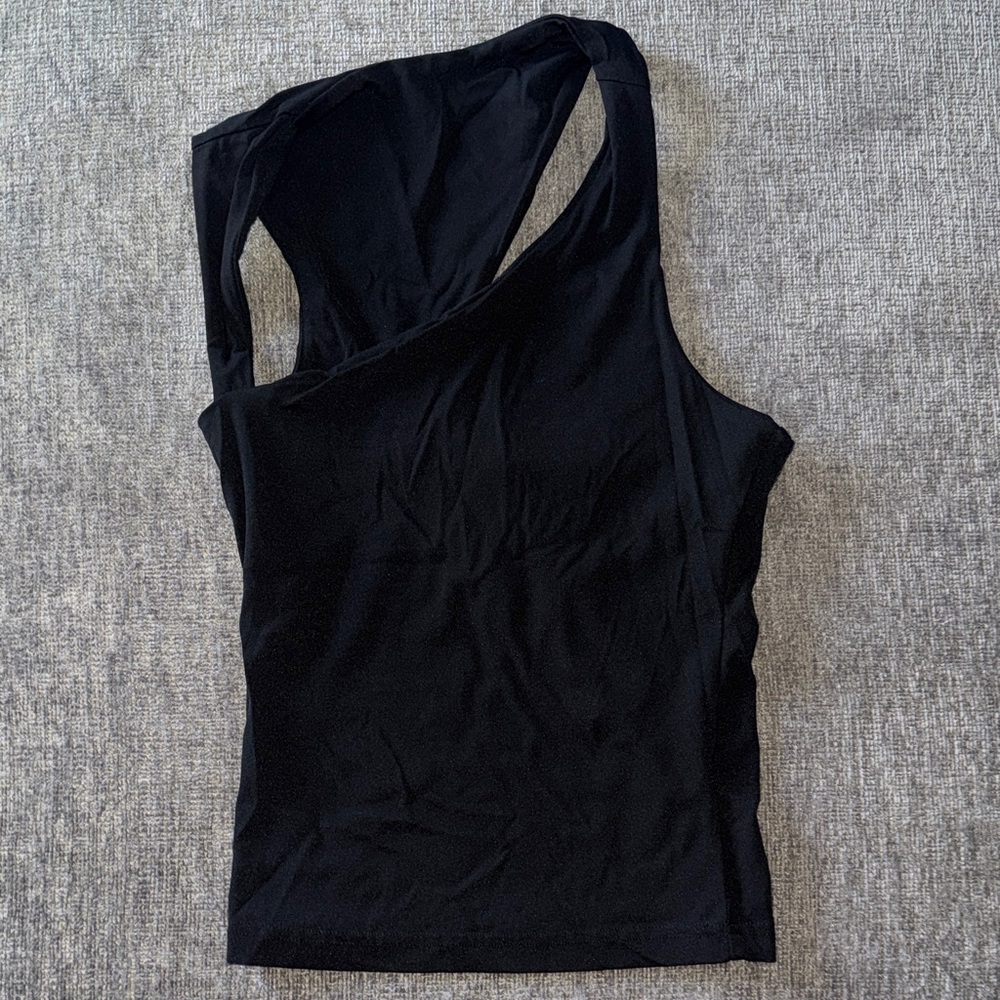 Amazon Black Asymmetrical Tank Top